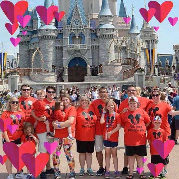 Meet your Posher, Ellen - Picture 1 of 1